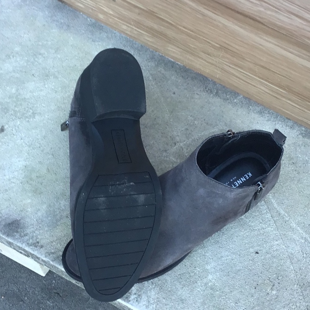 Kenneth Cole Boots - Picture 6 of 8